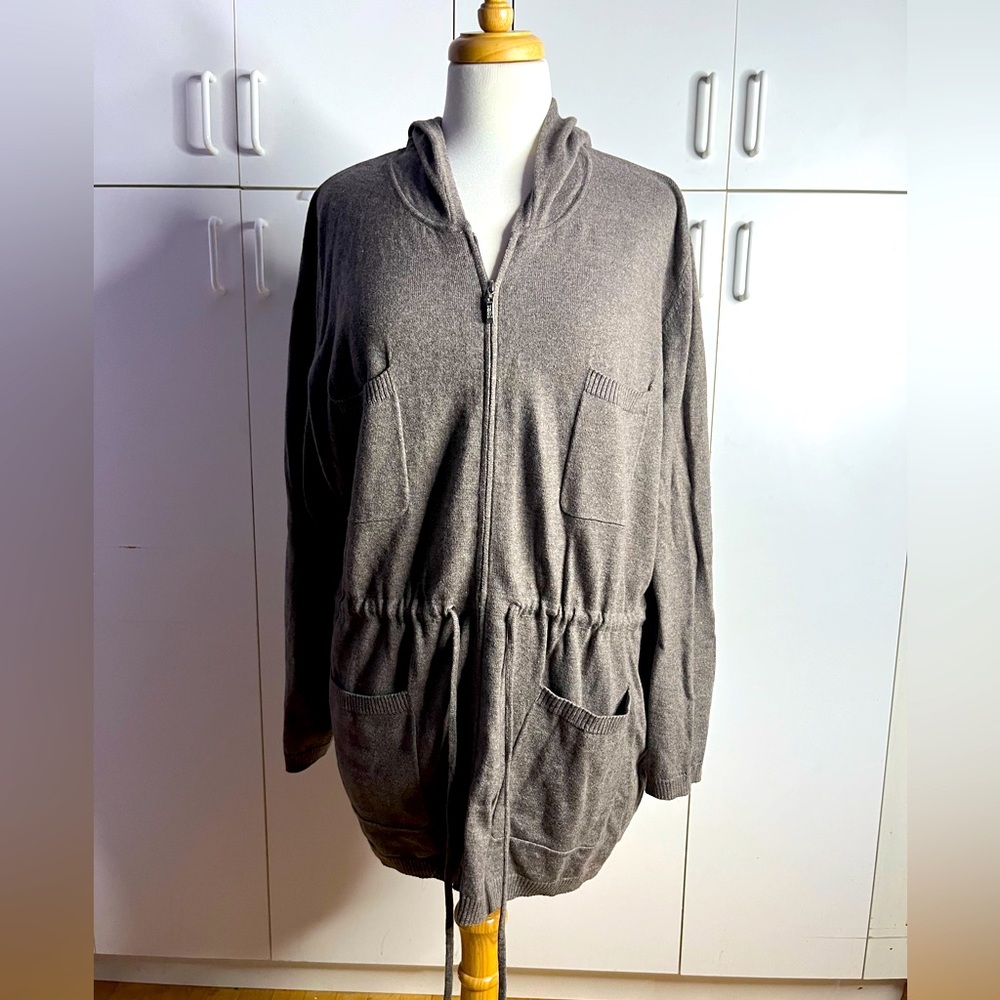 Neutrals Cardigan sz xl